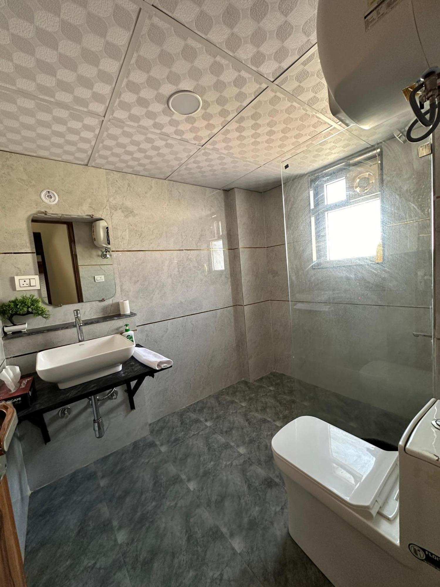 Sky Villa With Private Pool โนอิดา ภายนอก รูปภาพ